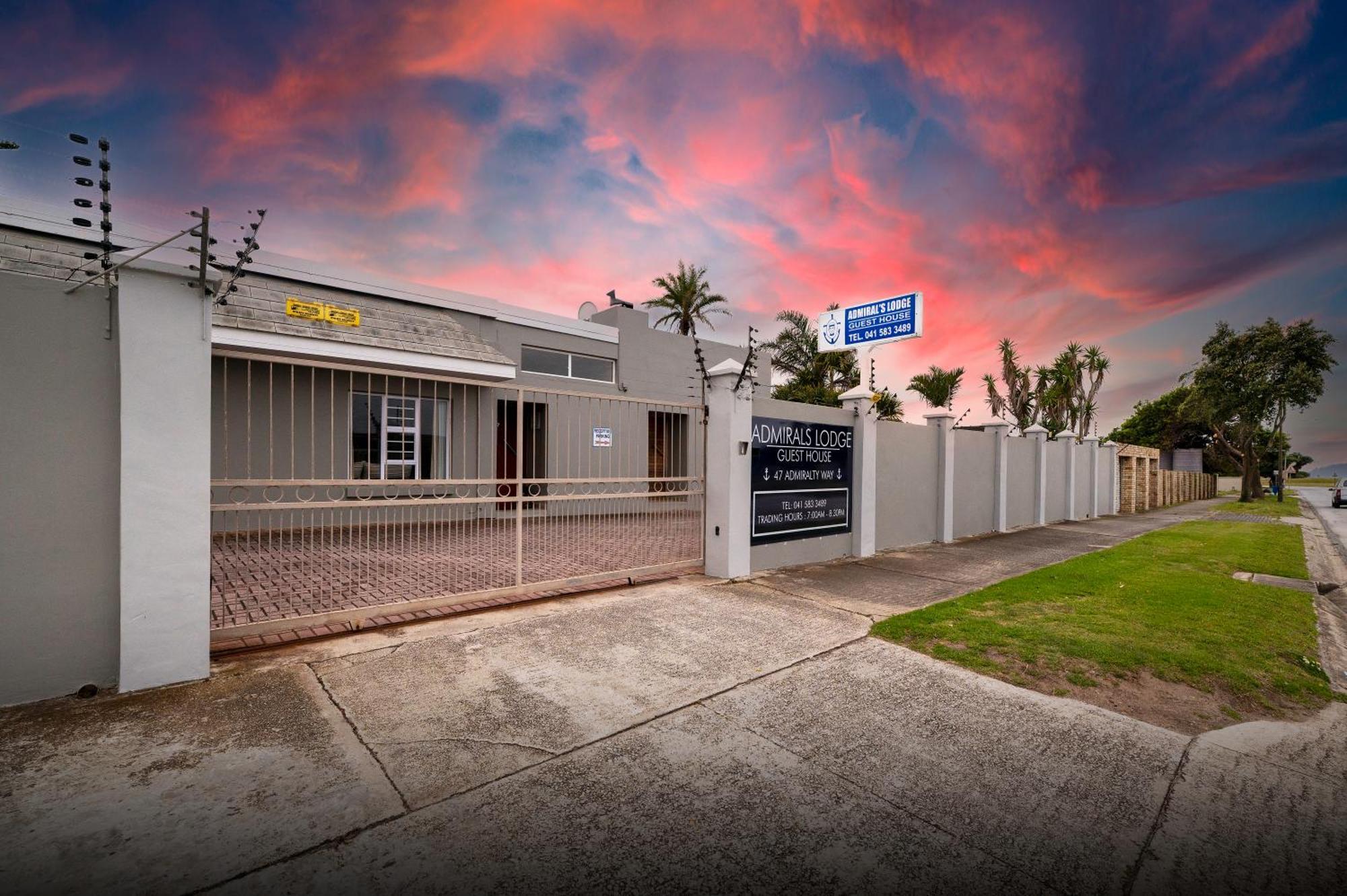 Admirals Lodge Guest House And Brightways Self Catering Apartments Port Elizabeth Esterno foto