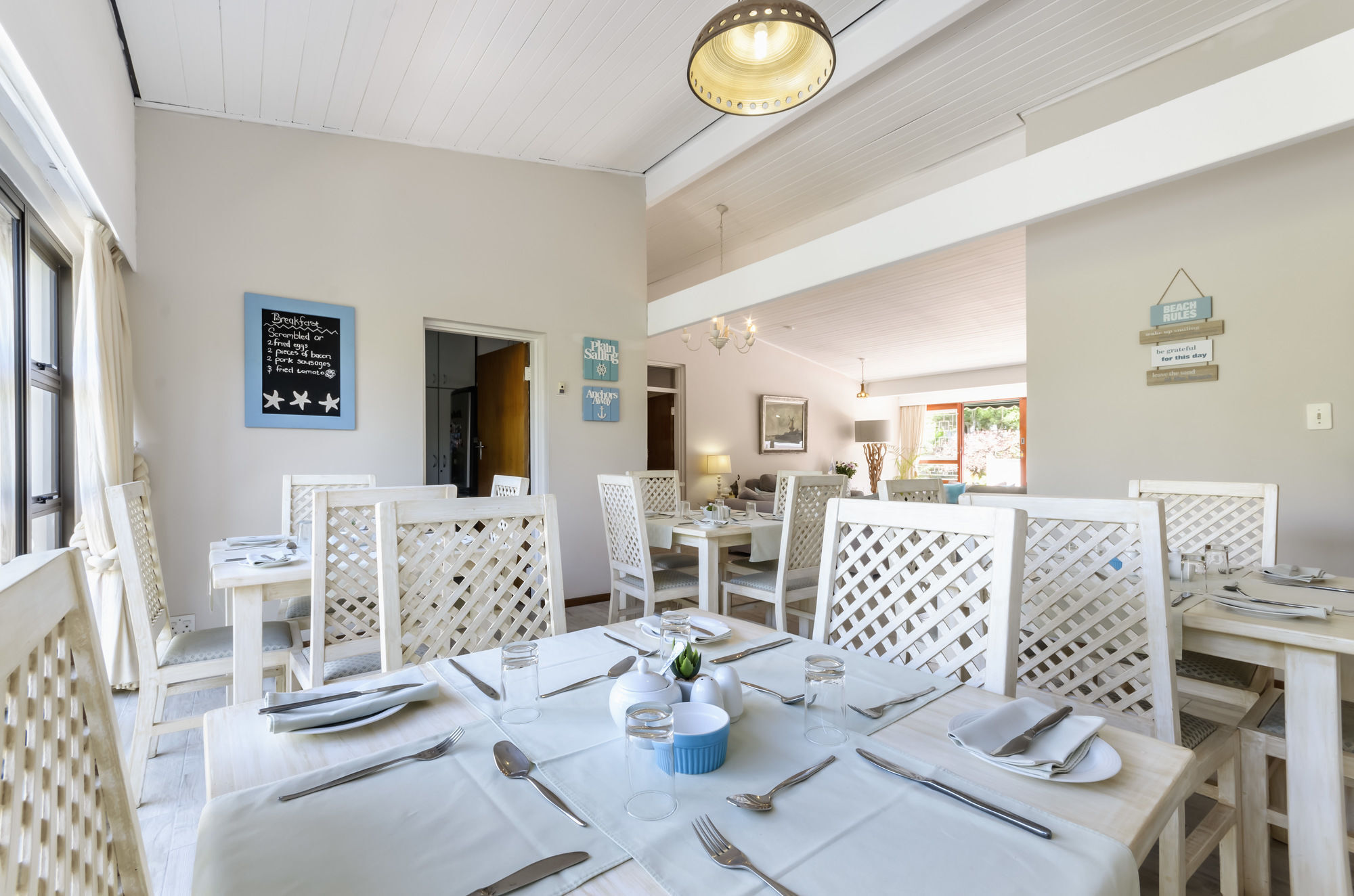 Admirals Lodge Guest House And Brightways Self Catering Apartments Port Elizabeth Esterno foto